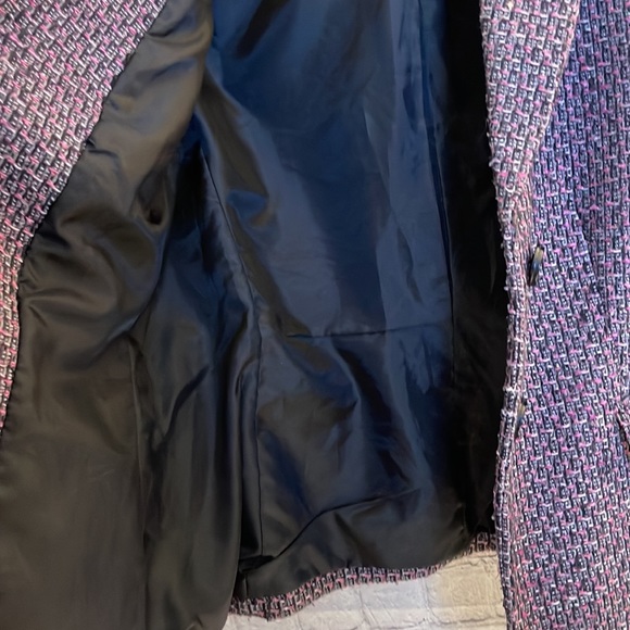 Tahari Levine Tweeded Blazer - Picture 5 of 8